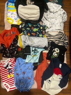 Large baby boy lot (12-24 months)